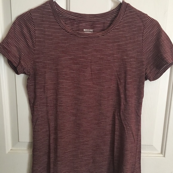 Mossimo Supply Co. Tops - Maroon and white T-shirt mossimo summer Mossimo Supply Co. Tops - Maroon and white T-shirt mossimo summer
